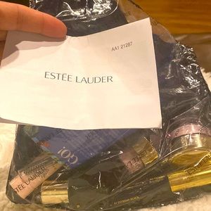 Estée Lauder six piece travel gift set